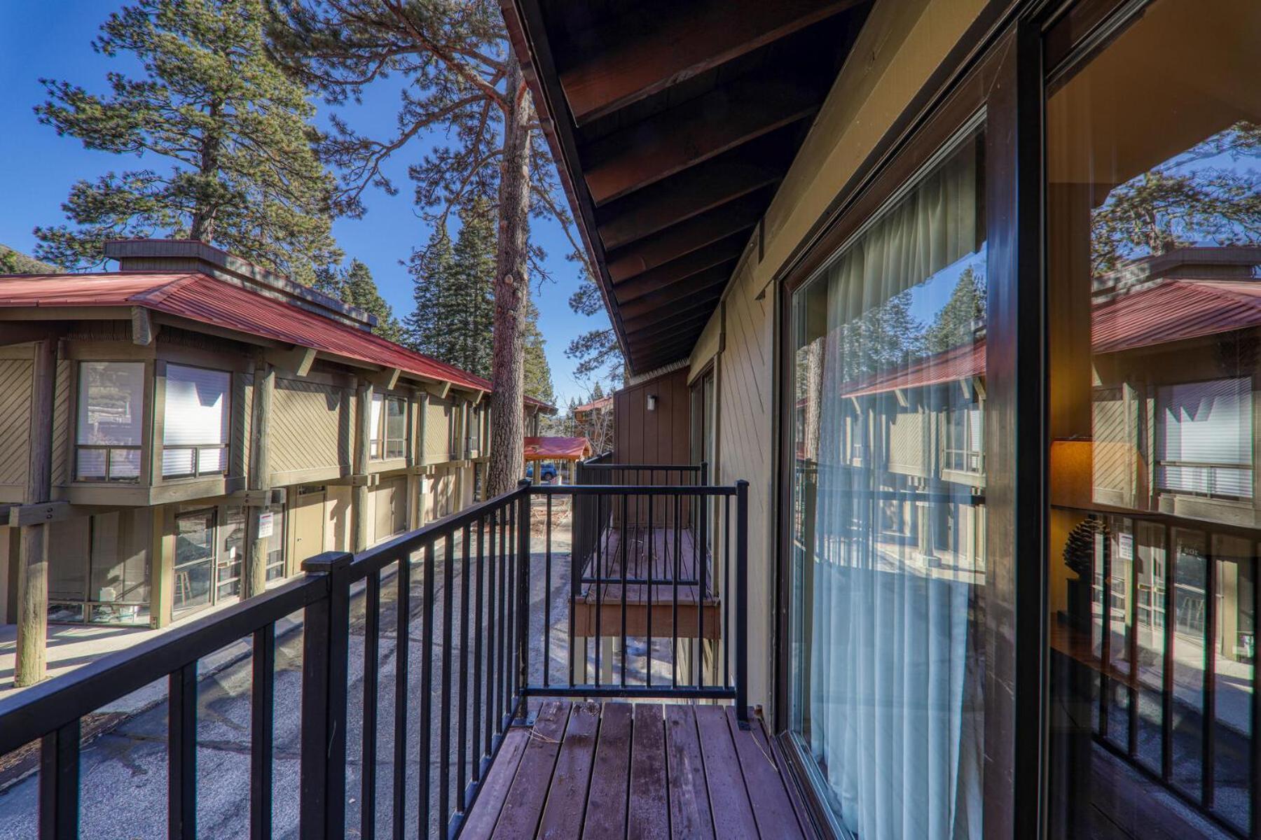 Deluxe Studio 2Nd Floor Unit 215 Bldg B Villa Truckee Exterior photo